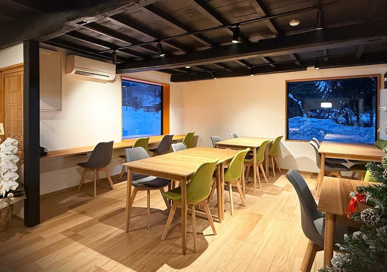 白馬の黒馬　Darkhorse @Hakuba Hotel Kültér fotó